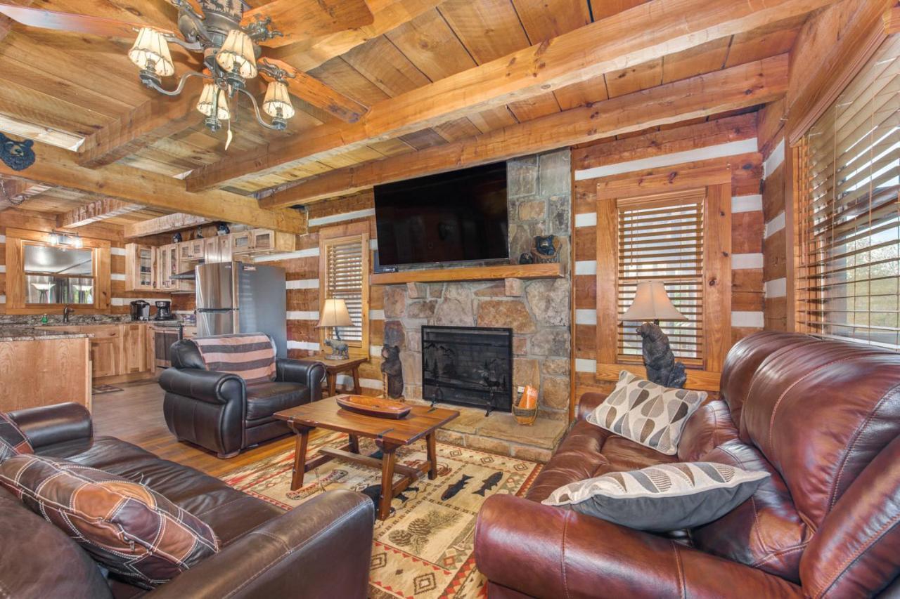 Villa Friendly Bear Two à Sevierville Extérieur photo