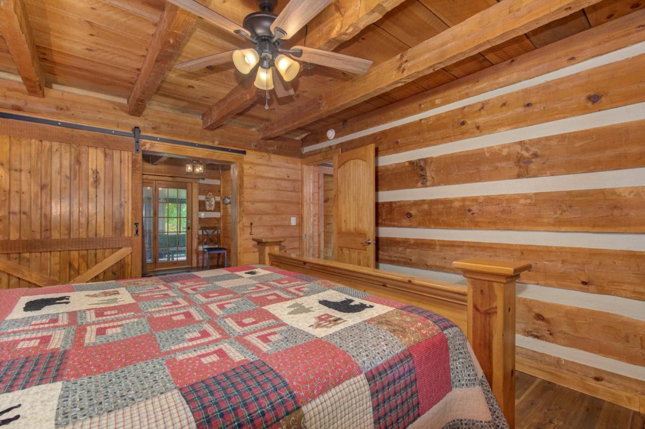 Villa Friendly Bear Two à Sevierville Extérieur photo